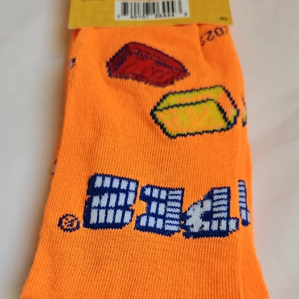 PEZ Mens Graphic Crew Socks 6-12 NWT